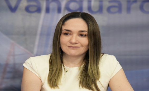Vianey de la Mora renuncia a la dirección general de la AMF