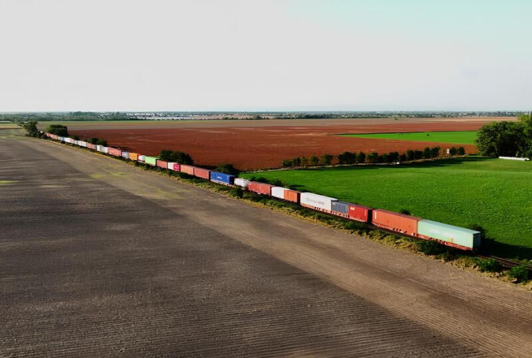 Carga ferroviaria cae 6.71% en el segundo trimestre de 2025