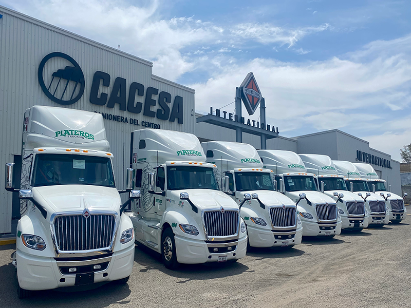 Plateros Trucking adquiere 40 camiones Navistar por expansión en paquetería