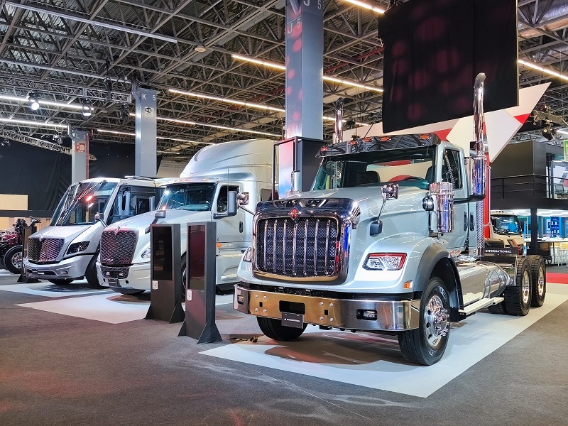 International crece a 21% de participación y presenta su nuevo modelo HB