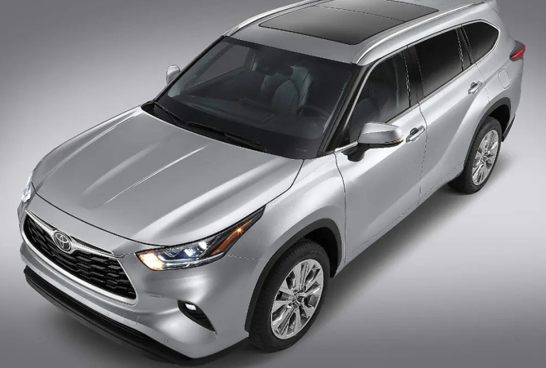 Un SUV que entiende el ritmo de la ciudad… y sabe escapar de ella