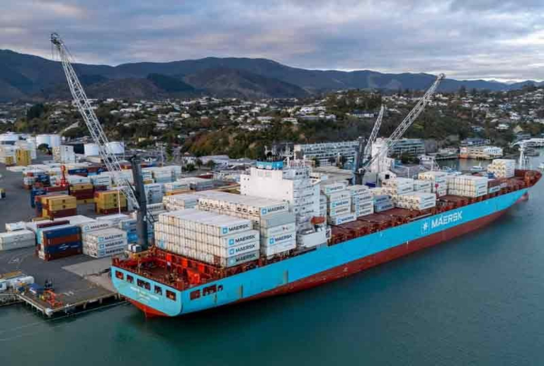 Tarifas marítimas Asia-México suben por recortes de capacidad