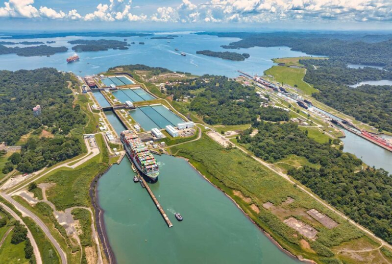 Panamá recortará calado para buques Neopanamax desde julio