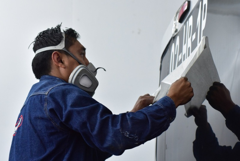 IT-ANÁLISIS: Gobierno baliza 300 mil unidades contra robo carretero en México