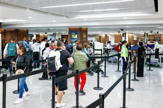 Aeroméxico, Viva y Volaris restringen viajeros de países con brote de ébola previo al Mundial