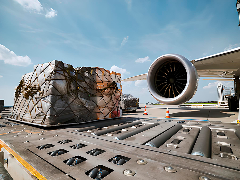 Empresas de carga aérea alistan mudanza al AIFA