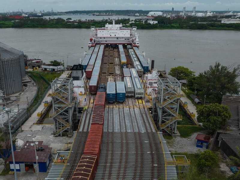 Grupo México realiza compras estratégicas en sector de buques y terminales portuarias