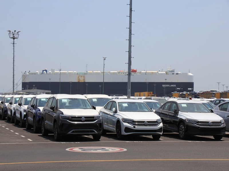 Crece 17.6% movimiento de vehículos en puertos impulsado por las exportaciones