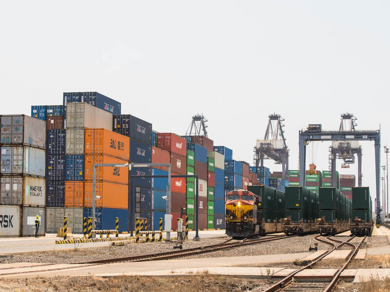 Exportaciones ferroviarias disminuyen 1.58% al arranque 2024