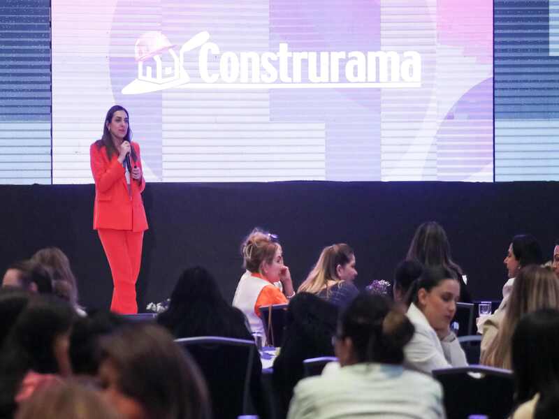 Cemex reconoce mujeres líderes