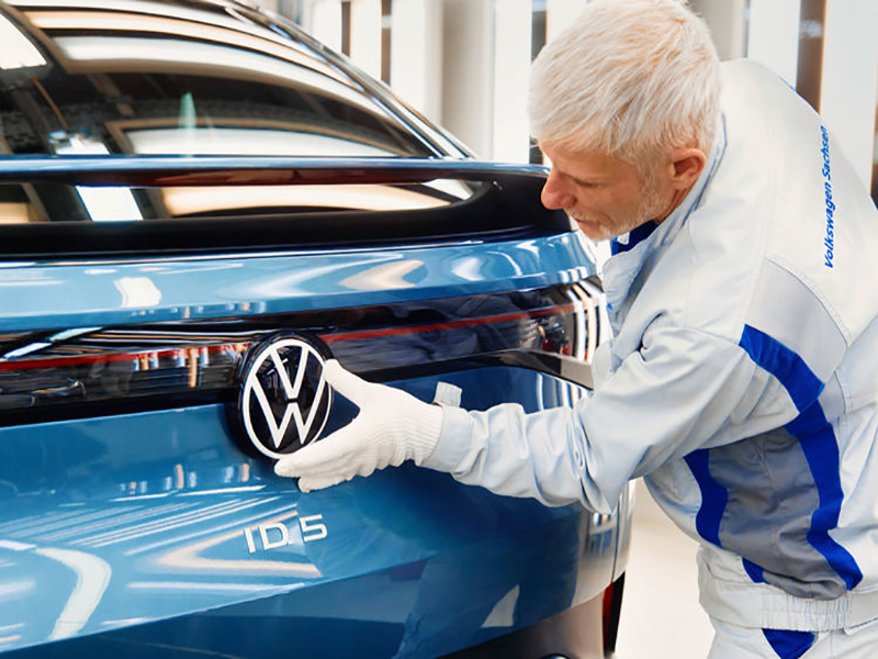 Volkswagen acelerará producción para segunda mitad del 2022